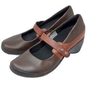 Merrell women's Veranda Emme brown leather Mary Janes, heels, 9.5